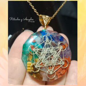 Cubo de Metatrón en orgonita.